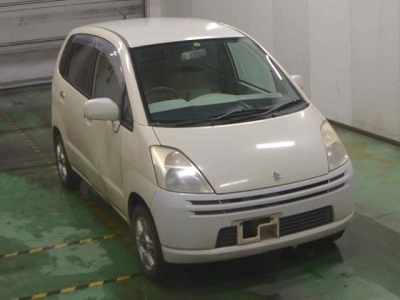 SUZUKI MRWAGON