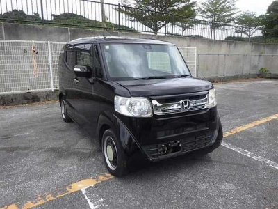 HONDA N-BOX SLASH