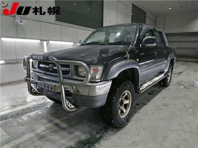 TOYOTA HILUX PICK UP