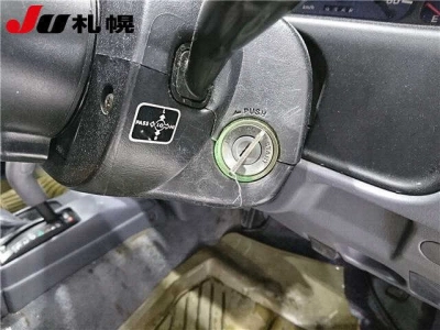 TOYOTA HILUX PICK UP