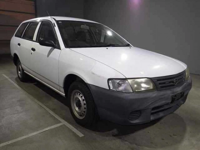 NISSAN AD VAN