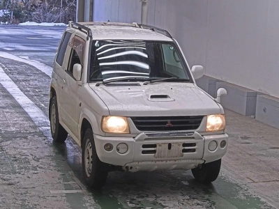 MITSUBISHI PAJERO MINI