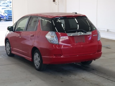 HONDA FIT SHUTTLE HYBRID