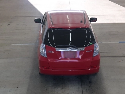 HONDA FIT SHUTTLE HYBRID