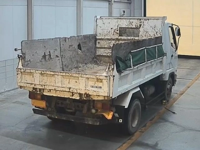 MITSUBISHI FUSO FIGHTER