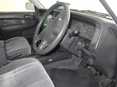 TOYOTA CROWN COMFORT