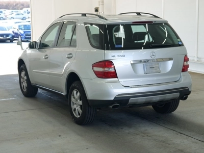 MERCEDES BENZ M CLASS