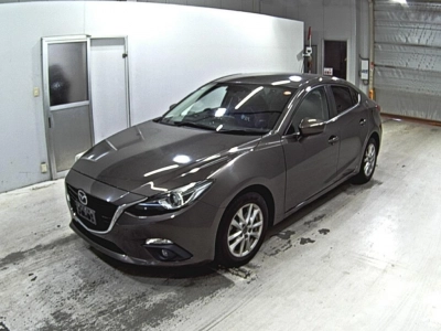 MAZDA AXELA HYBRID