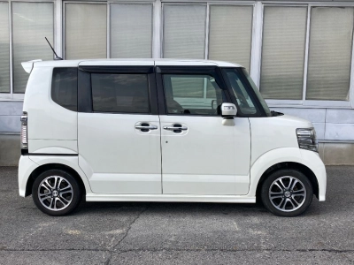 HONDA N BOX CUSTOM