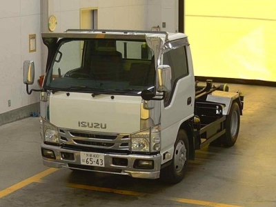 ISUZU ELF