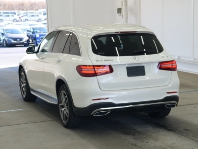 MERCEDES BENZ GLC