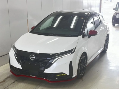 NISSAN AURA