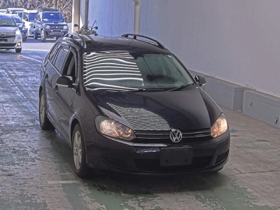 VOLKSWAGEN GOLF VARIANT