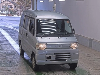 MITSUBISHI MINICAB MIEV