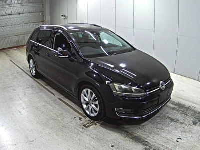 VOLKSWAGEN GOLF VARIANT