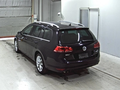 VOLKSWAGEN GOLF VARIANT