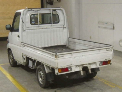 NISSAN CLIPPER