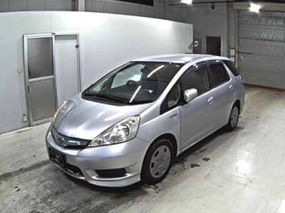 HONDA FIT SHUTTLE HYBRID