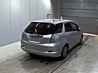 HONDA FIT SHUTTLE HYBRID