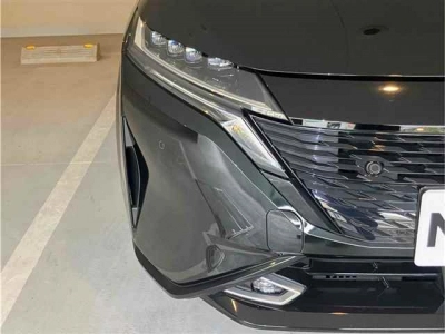 NISSAN AURA