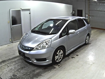 HONDA FIT SHUTTLE HYBRID