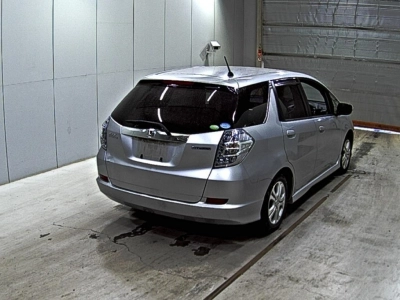 HONDA FIT SHUTTLE HYBRID
