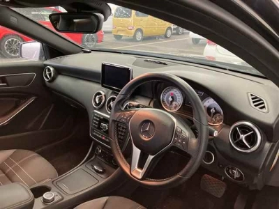 MERCEDES BENZ A CLASS