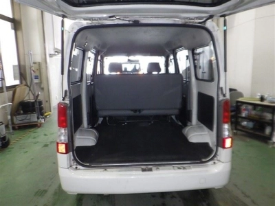 TOYOTA LITE ACE VAN