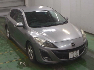 MAZDA AXELA SPORT