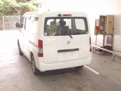TOYOTA LITE ACE VAN