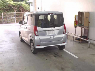 MITSUBISHI EK SPACE
