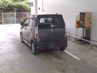 SUZUKI WAGON R STINGRAY