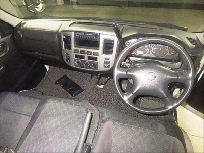 NISSAN CARAVAN