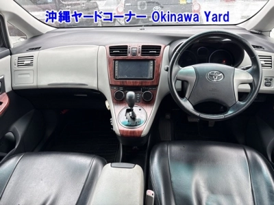 TOYOTA MARK X ZIO