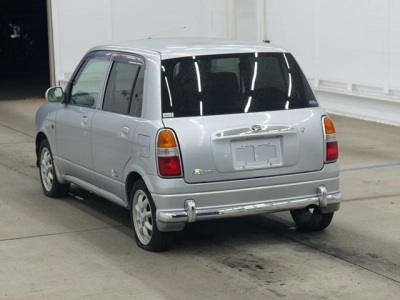 DAIHATSU MIRA GINO