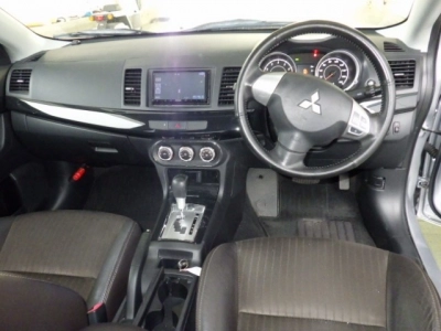 MITSUBISHI GALANT FORTIS