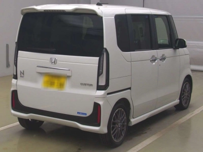 HONDA N BOX CUSTOM