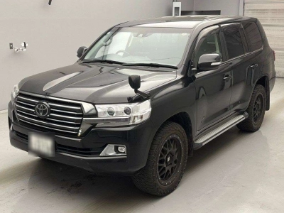 TOYOTA LAND CRUISER