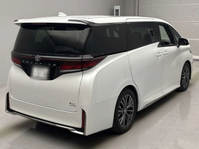 TOYOTA VELLFIRE HYBRID