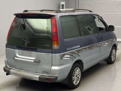 TOYOTA TOWN ACE NOAH