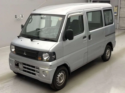 MITSUBISHI MINICAB