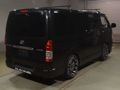 TOYOTA REGIUS VAN
