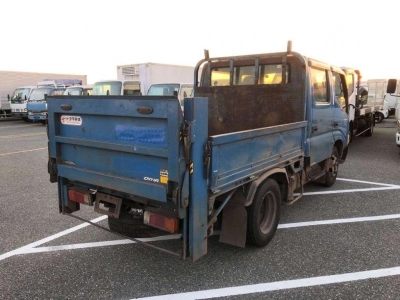 TOYOTA DYNA TRUCK