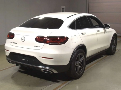 MERCEDES BENZ GLC