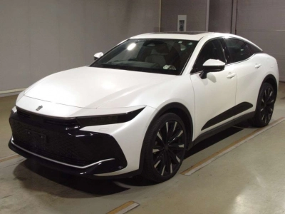 TOYOTA CROWN CROSSOVER