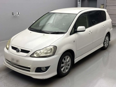 TOYOTA IPSUM