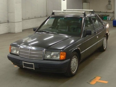 MERCEDES BENZ 190 CLASS