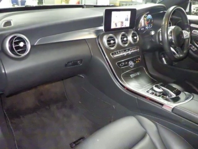 MERCEDES BENZ C CLASS