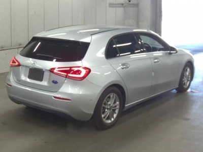 MERCEDES BENZ A CLASS