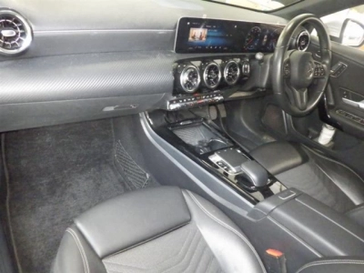 MERCEDES BENZ A CLASS